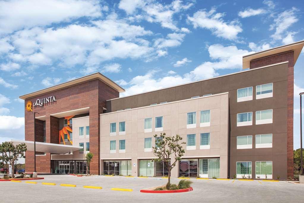 La Quinta Inn & Suites By Wyndham Wisconsin Dells- Lake Delton Exterior foto